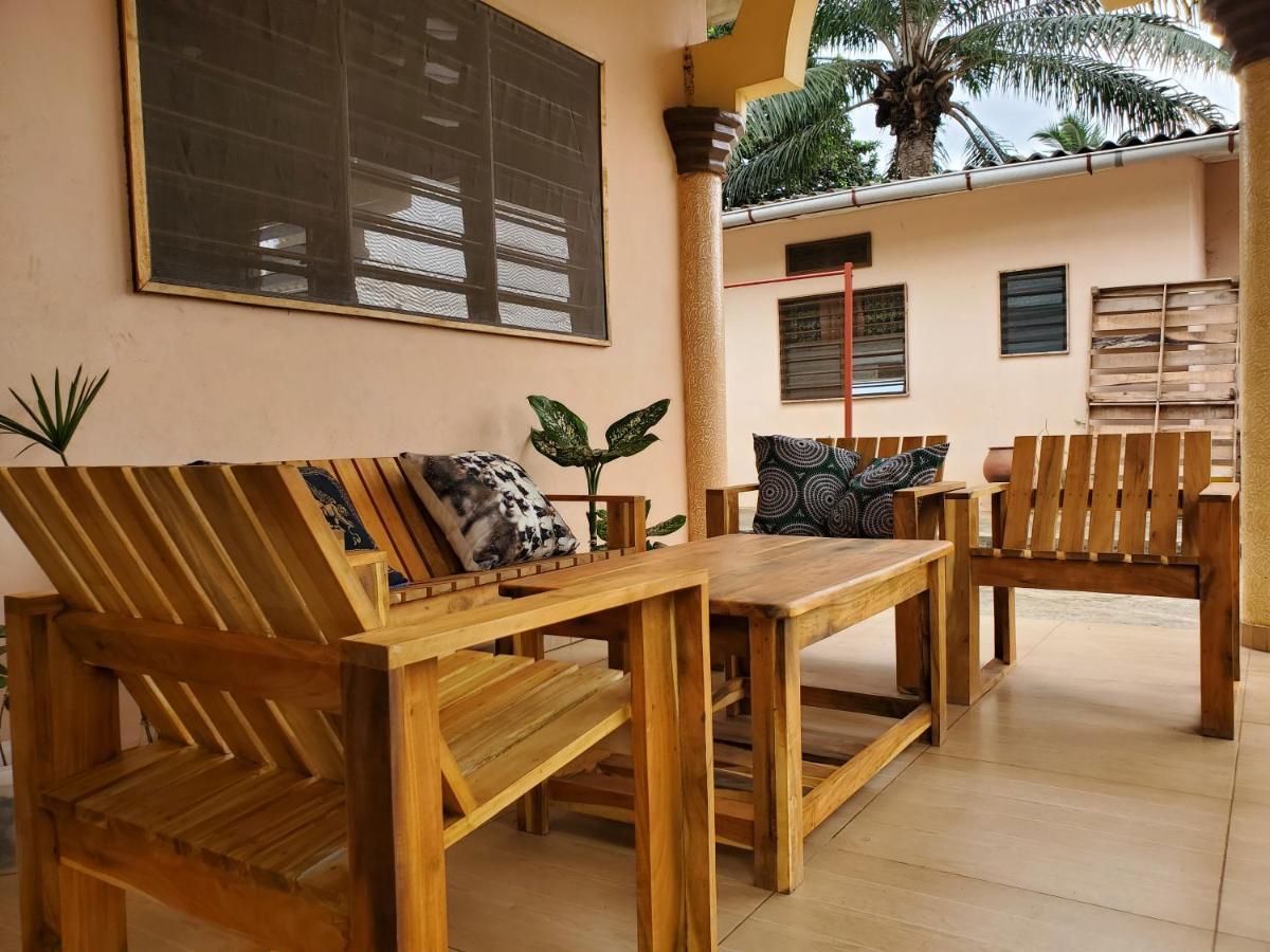 Appartement Au Coeur De Ouidah Extérieur photo
